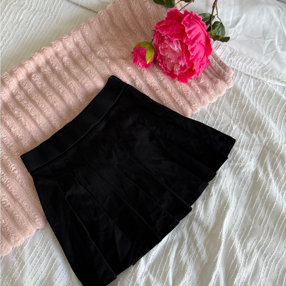 La Hearts by PacSun Black Skater Skirt